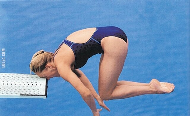 http://src.lol24.com/fotki/3/3879_sportowe-fail-skocznia.jpg
