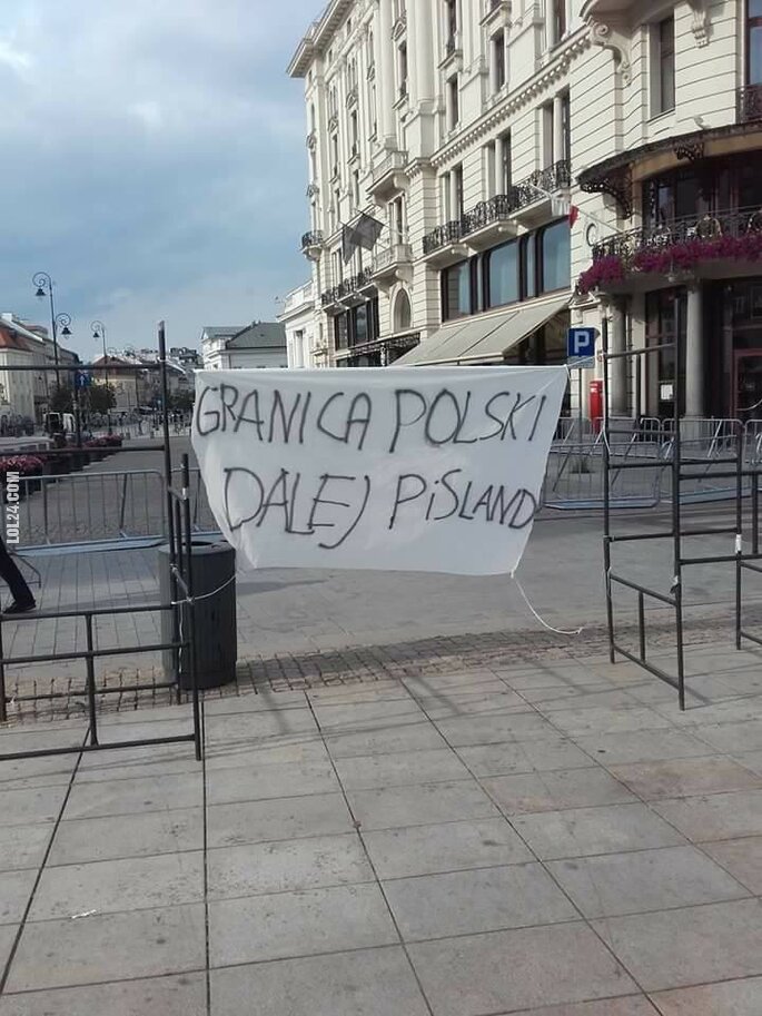 napis, reklama : Granica Polski, dalej ....