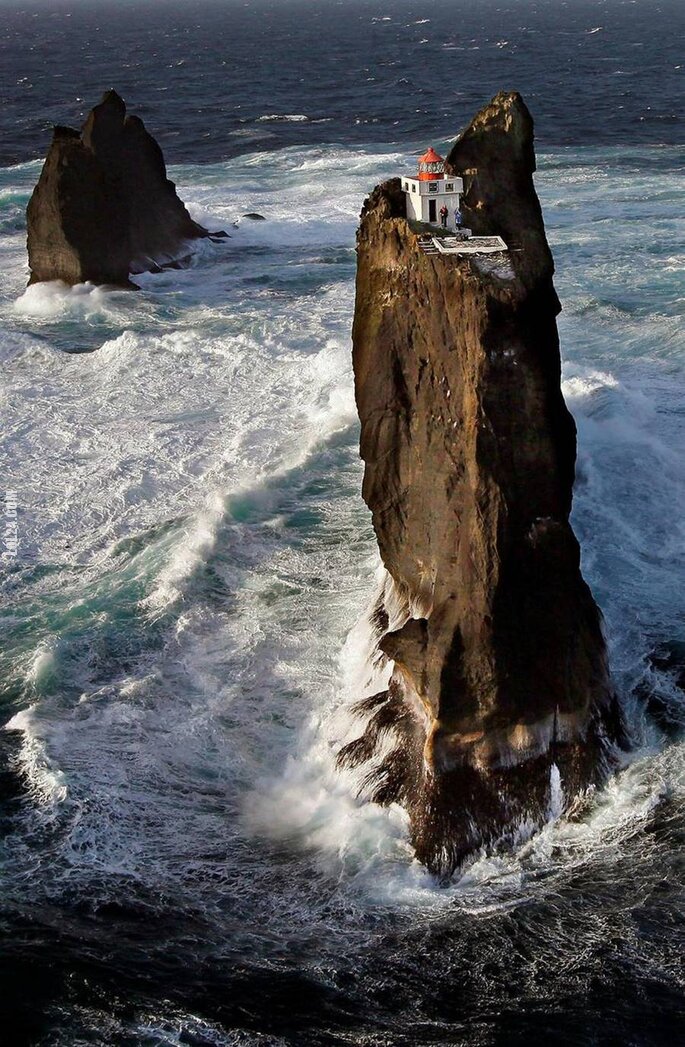 rzeźba, figurka : Najwyższa latarnia morska w Islandii