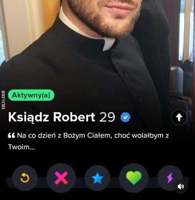 inne : Ksiądz XD