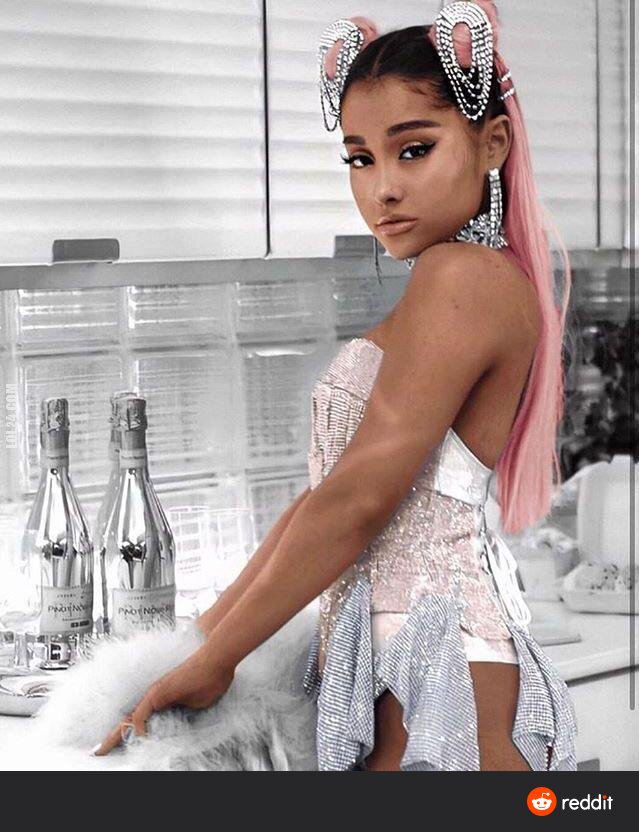 seksowna : Ariana Grande sexy lady