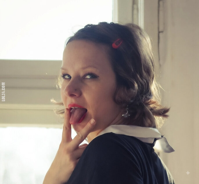 seksowna : Urocza MILF 352