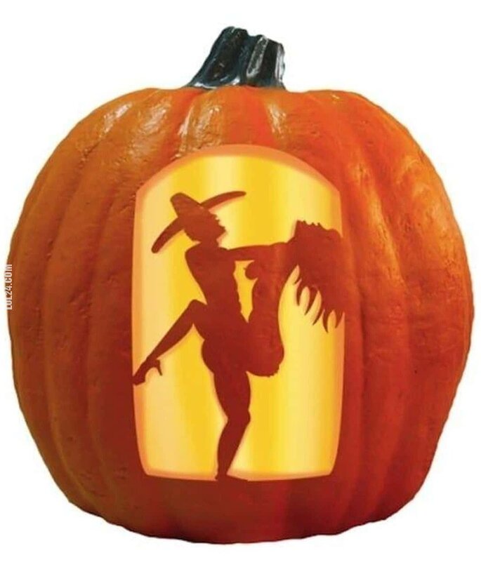 rysunek : Haloween zbliża się wielkimi krokami... Czyż nie należy się przygotować?