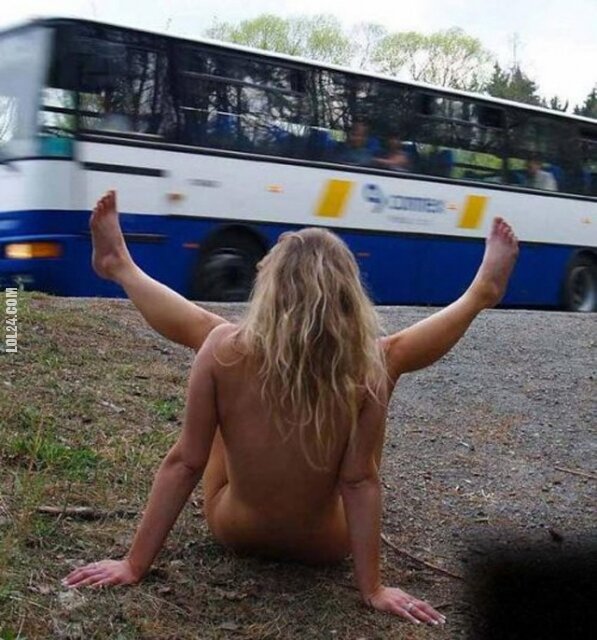 kobieta : Jak zatrzymać autobus