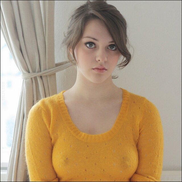 seksowna : Żółty sweter