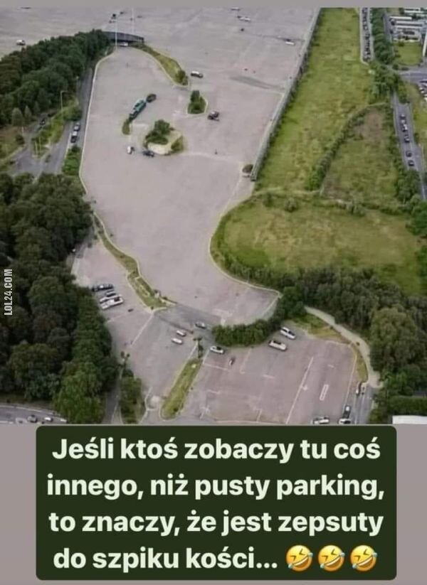 złudzenie : Samochody na parkingu