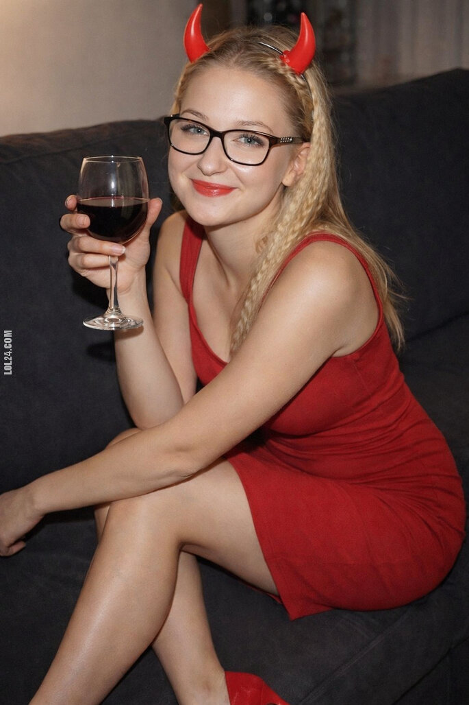 urocza, słodka : Hot Girls#684