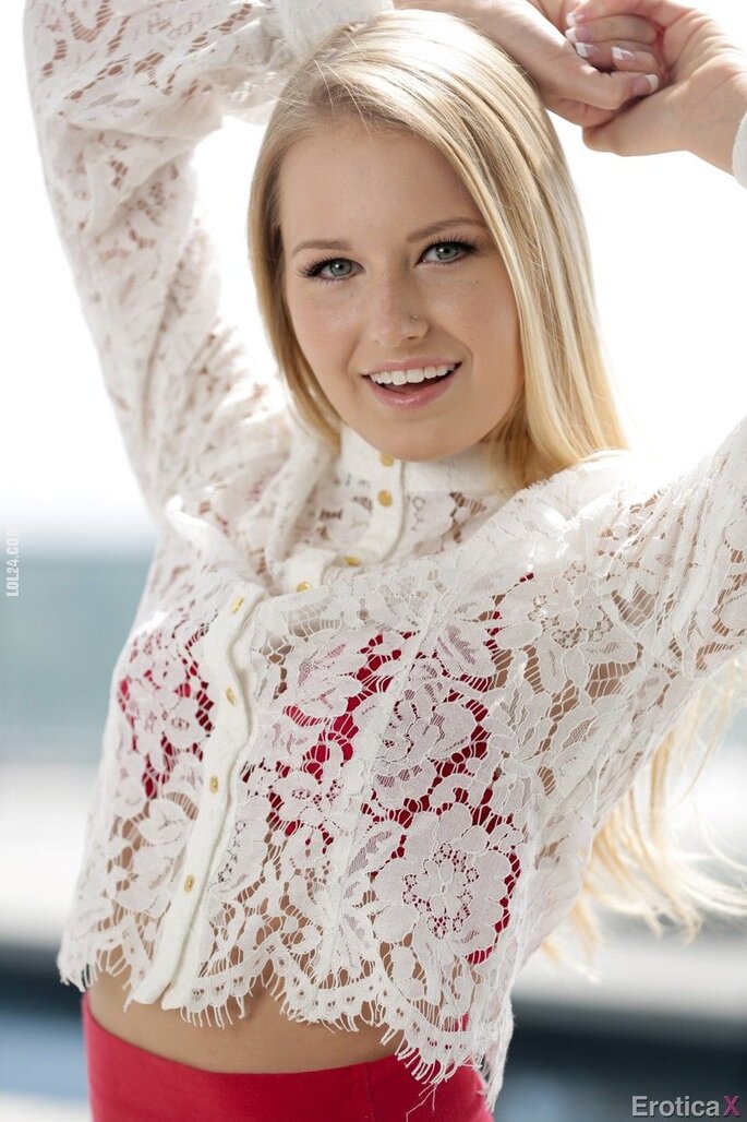 kobieta : Urocza Scarlett #14