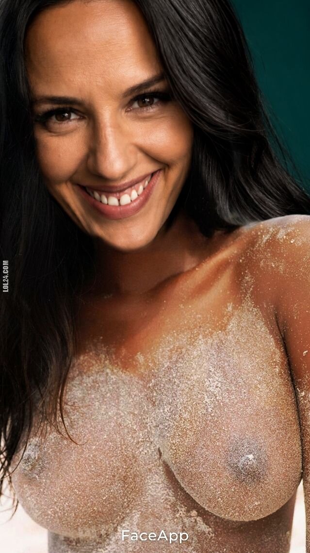 seksowna : Big titts 81