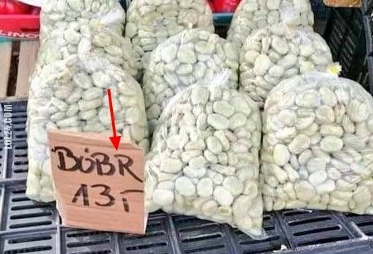 napis, reklama : Bóbr