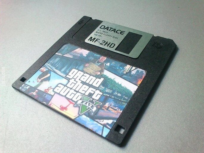 kobieta : Grand Theft Auto - Diskette 3,5