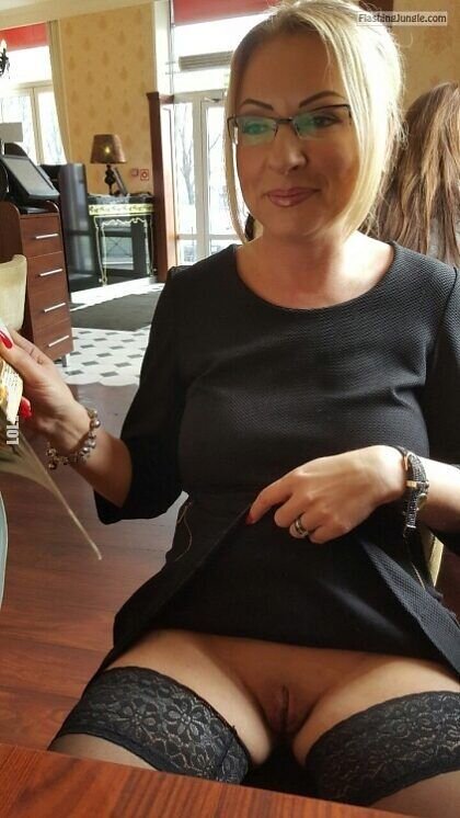 seksowna : Urocza MILF 290