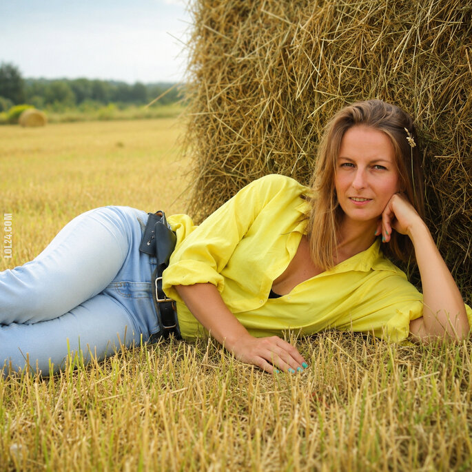 seksowna : Urocza MILF 316
