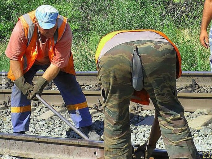 FAIL : Pracownik kolei