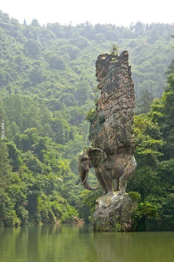 rzeźba, figurka : Rock Elephant