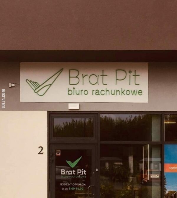 LOL : Brat Pit - biuro rachunkowe