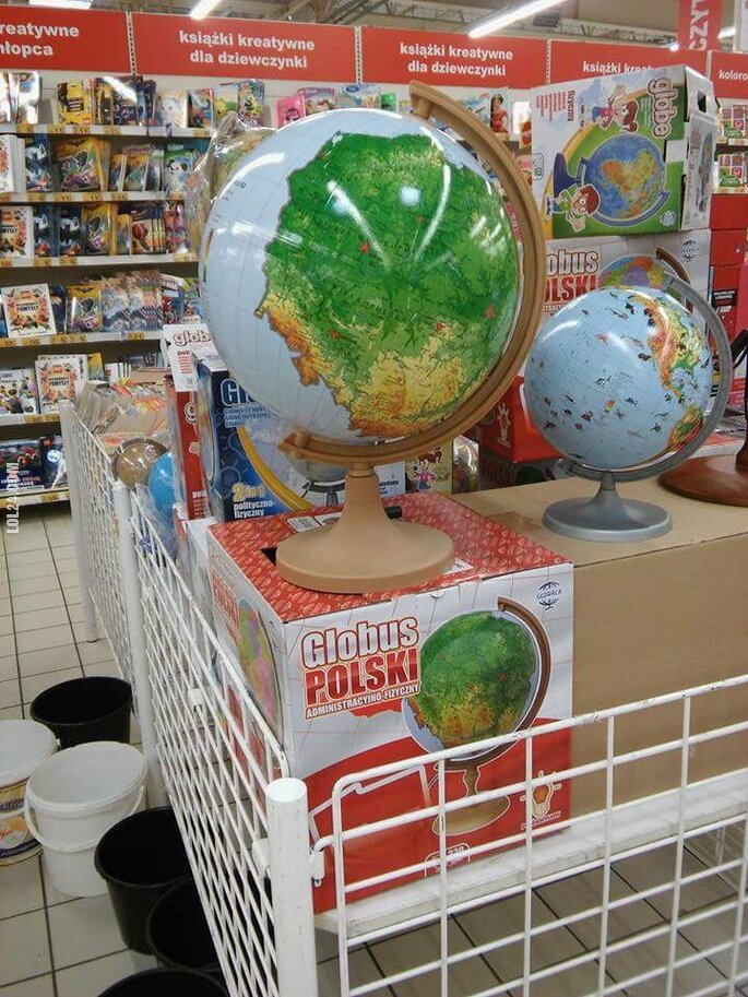 napis, reklama : Globus Polski