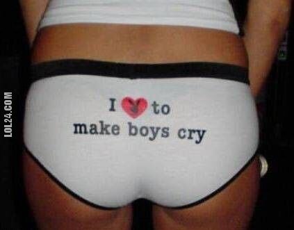 napis, reklama : I love to make boys cry