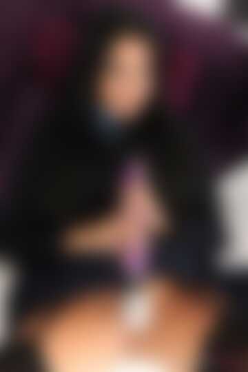 Urocza MILF 369