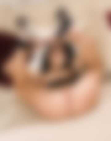 Selena Gomez sexy body 3