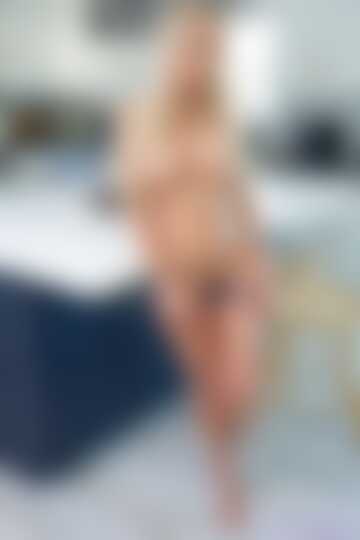 Urocza MILF #8