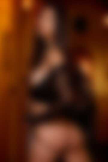 Super hot milf ♥️37