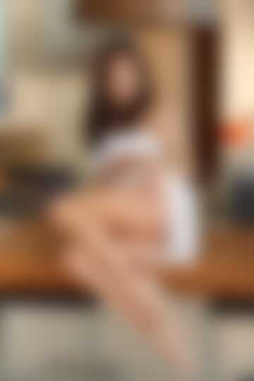 Seksowna Brunetka #24