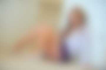 Małolata bez majtek