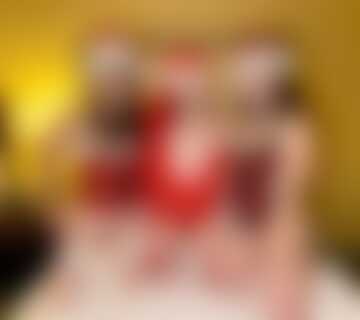 Seksowne pomocnice Mikołaja