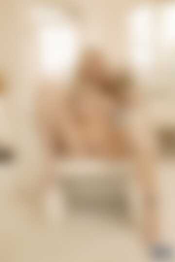 Super hot milf ♥️60