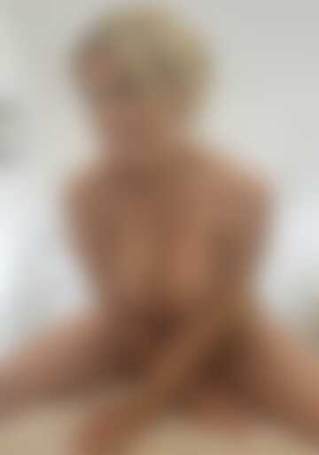 Urocza MILF 326