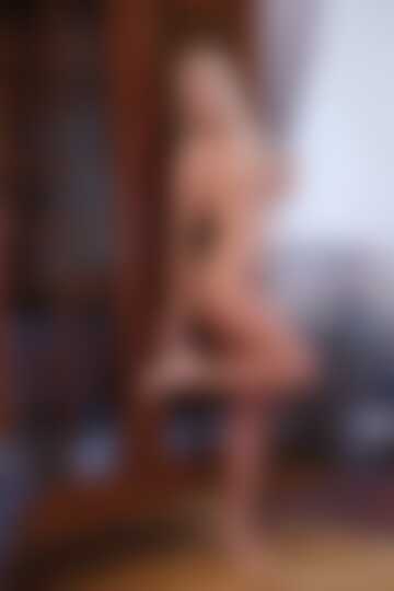 Urocza MILF 322