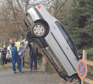 Dobrze że zachamował