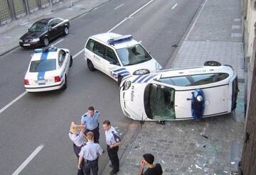 Policjanci..