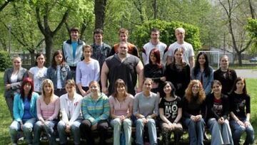 Nasza Klasa - Znajdź niepasującym różnice