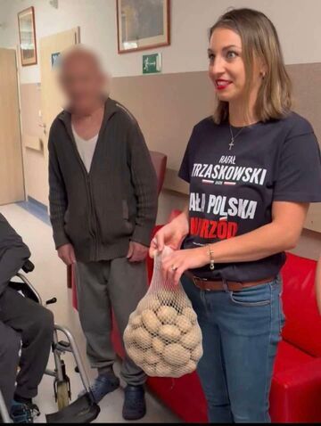 Posłanka i żona ministra, córka multimilionera, zawiozła staruszkom z DPS ziemniaki za głos na Trzaskowskiego