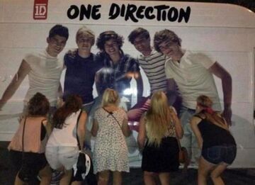 ONE DIRECTION