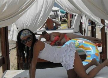 WTF!? Kobieta na drugim planie