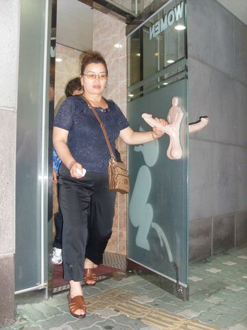 Oryginalne klamki w toalecie