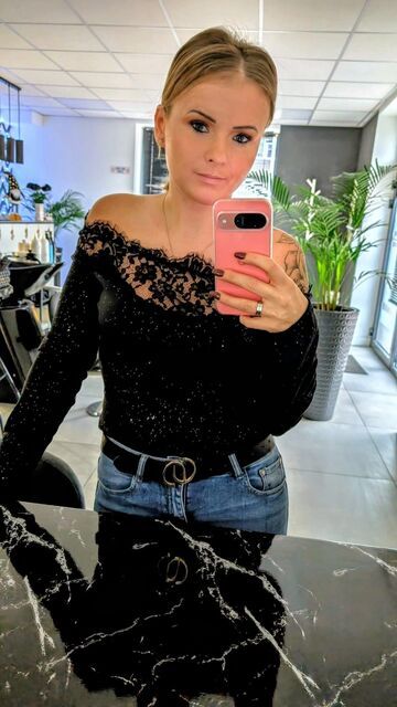 Młoda kocha selfie 43