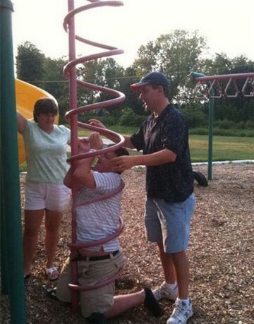 Tymczasem na placu zabaw