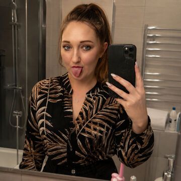 Selfie przed lustrem 159
