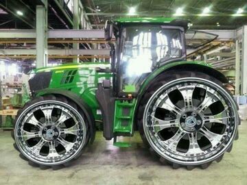 Niesamowity traktor