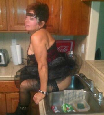 Mamuśka szczy do zlewozmywaka