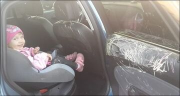 Tato, nudzi mi się... Porysuj sobie kochanie..