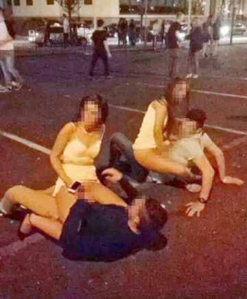 Seks na parkingu przed klubem