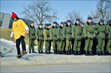 Koszary czekają na Ciebie