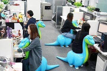 Wygodne Dino-krzesła w Chinach