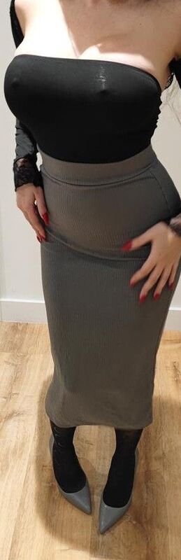 W długiej spódnicy nie ucieknę... przeznaczeniu :)