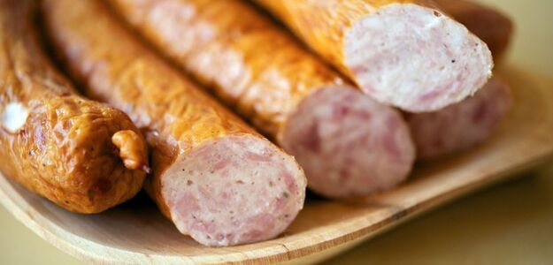 Rosja: Z bronią w ręku bronił skradzionego pęta kiełbasy